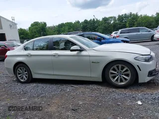 2016 BMW 5 Series 528i xDrive с VIN WBA5A7C52GG643466, выставлен на аукционе IAAI как лот 42693556 с пробегом 72 121 миль миль и . История ставок и продаж доступна на DreamBid. Изображение 13.