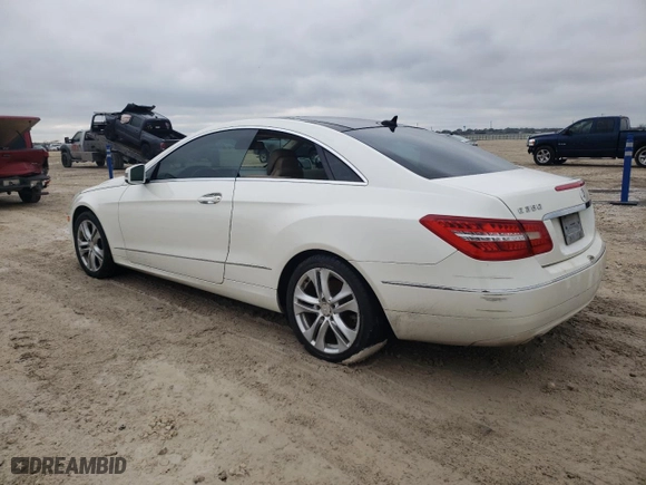 2011 Mercedes-Benz E-Class E 350 with VIN WDDKJ5GB5BF080556, listed as a Copart auction lot 45203095 with 0 mi miles and Clean Title. Bid and sale history available at carsss.com. Image 2.