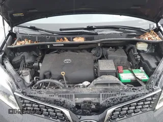 2018 Toyota Sienna SE with VIN 5TDXZ3DC5JS937838, listed as a IAAI auction lot 41964525 with 63,177 mi miles and . Bid and sale history available at DreamBid. Image 10.