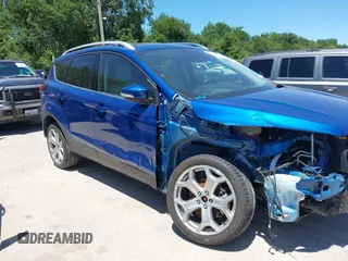 2019 Ford Escape Titanium с VIN 1FMCU0J96KUC34410, выставлен на аукционе IAAI как лот 42309333 с пробегом 88 357 миль миль и . История ставок и продаж доступна на DreamBid. Изображение 14.