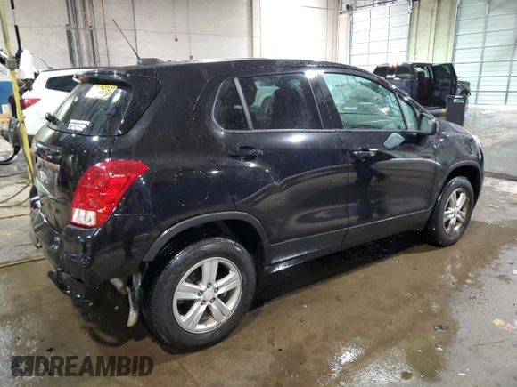 2020 Chevrolet Trax LS with VIN KL7CJNSB7LB065701, listed as a Copart auction lot 88780975 with 36,369 mi miles and Salvage Title. Bid and sale history available at carsss.com. Image 3.