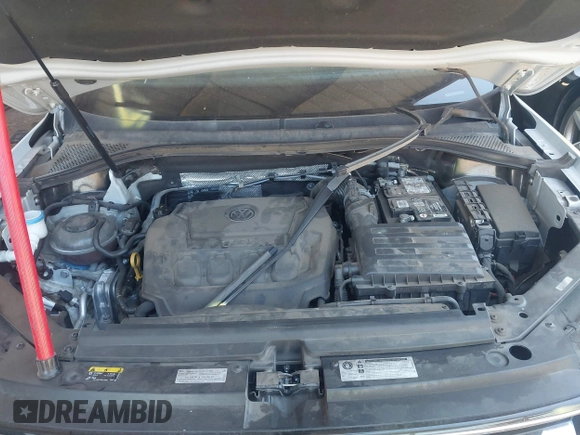 2018 Volkswagen Tiguan SEL with VIN 3VV3B7AX8JM132211, listed as a IAAI auction lot 42516340 with 75,641 mi miles and . Bid and sale history available at DreamBid. Image 10.