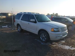 2005 Ford Expedition Limited z VIN 1FMFU20545LA72293, wystawiony jako IAAI lot #42000912 z przebiegiem 182 117 mil mil oraz . Historia ofert i sprzedaży dostępna na DreamBid. Obrazek 1.