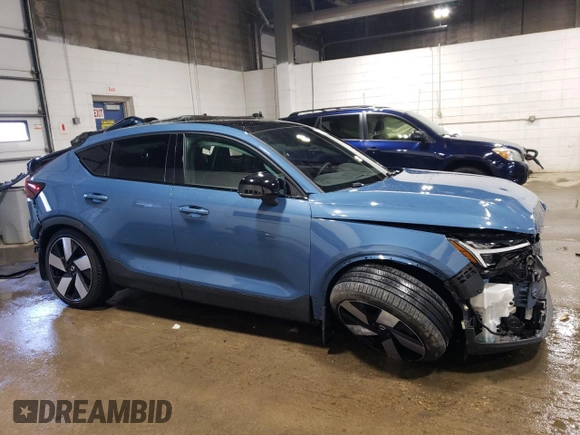 2023 Volvo C40 Ultimate с VIN YV4ED3GM3P2058250, выставлен на аукционе Copart как лот 48701894 с пробегом Не указан миль и . История ставок и продаж доступна на DreamBid. Изображение 4.
