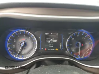 2018 Chrysler Pacifica Touring L with VIN 2C4RC1BGXJR118028, listed as a Copart auction lot 54763665 with 163,299 mi miles and Salvage Title. Bid and sale history available at DreamBid. Image 9.
