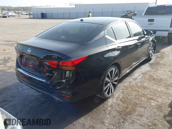 2020 Nissan Altima SR with VIN 1N4AL4CV4LN309364, listed as a IAAI auction lot 41793201 with 38,098 mi miles and . Bid and sale history available at carsss.com. Image 4.