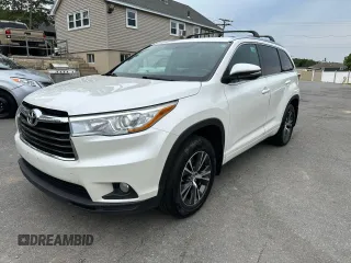 2016 Toyota Highlander XLE z VIN 5TDJKRFH5GS337626, wystawiony jako Copart lot #61154455 z przebiegiem 198 139 mil mil oraz Czysty tytuł • Clean title. Historia ofert i sprzedaży dostępna na DreamBid. Obrazek 1.