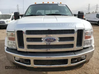 2008 Ford F-450 XL with VIN 1FTXW43R28EC30667, listed as a Copart auction lot 82930884 with 172,384 mi miles and Clean Title. Bid and sale history available at carsss.com. Image 5.