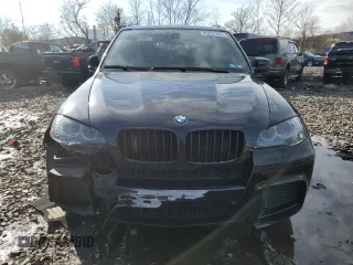 2012 BMW X5 M with VIN 5YMGY0C55CLK27483, listed as a Copart auction lot 85232104 with 116,338 mi miles and Salvage Title. Bid and sale history available at carsss.com. Image 5.