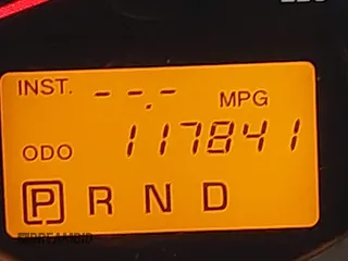2010 Toyota RAV4 Limited with VIN JTMDF4DV1AD032558, listed as a IAAI auction lot 42247106 with 117,841 mi miles and . Bid and sale history available at DreamBid. Image 15.