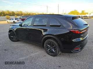 2025 Mazda CX-70 Preferred z VIN JM3KJBHD7S1115370, wystawiony jako Copart lot #80900824 z przebiegiem 5178 mil mil oraz Tytuł czysty. Historia ofert i sprzedaży dostępna na DreamBid. Obrazek 2.