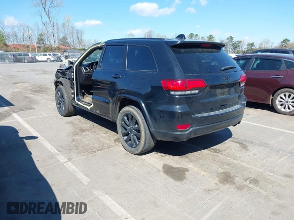 2017 Jeep Grand Cherokee Altitude with VIN 1C4RJEAG2HC880691, listed as a IAAI auction lot 41892221 with 116,008 mi miles and . Bid and sale history available at DreamBid. Image 3.