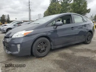 2015 Toyota Prius Four z VIN JTDKN3DU2F0447723, wystawiony jako Copart lot #53842635 z przebiegiem 158 608 mil mil oraz Szkoda całkowita • Salvage title. Historia ofert i sprzedaży dostępna na DreamBid. Obrazek 1.
