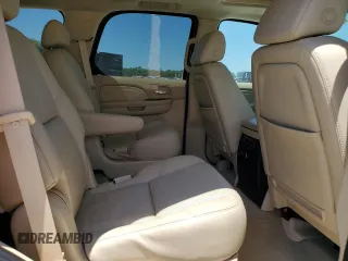 2007 Cadillac Escalade z VIN 1GYEC63897R422544, wystawiony jako Copart lot #58004195 z przebiegiem 109 346 mil mil oraz Tytuł czysty. Historia ofert i sprzedaży dostępna na DreamBid. Obrazek 11.