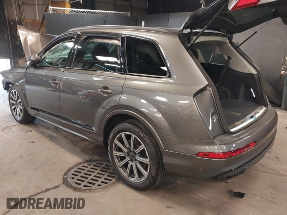 2024 Audi Q7 Premium Plus with VIN WA1LCBF71RD004059, listed as a IAAI auction lot 42049719 with 10,651 mi miles and . Bid and sale history available at DreamBid. Image 3.