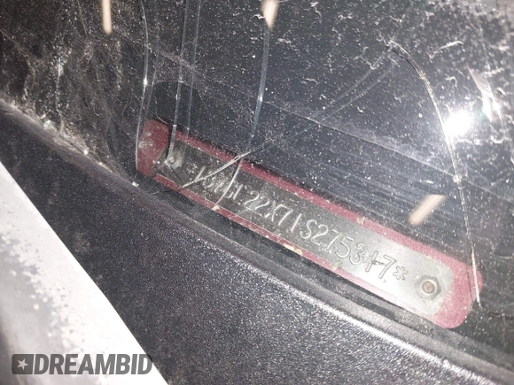 2001 Dodge Dakota with VIN 1B7GL22X71S275317, listed as a IAAI auction lot 42208238 with Not provided miles and . Bid and sale history available at DreamBid. Image 9.