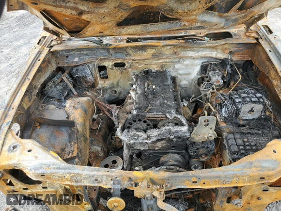 2006 Hummer H3 z VIN 5GTDN136868153785, wystawiony jako Copart lot #58202235 z przebiegiem Nie podano mil oraz Szkoda całkowita • Salvage title. Historia ofert i sprzedaży dostępna na DreamBid. Obrazek 12.