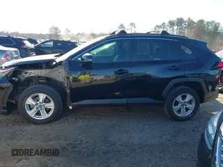 2019 Toyota RAV4 XLE with VIN 2T3W1RFV3KC002372, listed as a IAAI auction lot 41701236 with 111,706 mi miles. Bid and sale history available at carsss.com. Image 14.