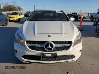 2017 Mercedes-Benz CLA 250 z VIN WDDSJ4EB3HN410447, wystawiony jako Copart lot #49882425 z przebiegiem 133 157 mil mil oraz Szkody całkowita. Historia ofert i sprzedaży dostępna na DreamBid. Obrazek 5.