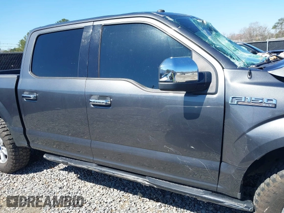 2018 Ford F-150 XL with VIN 1FTEW1E56JFC63963, listed as a IAAI auction lot 41776075 with 176,140 mi miles. Bid and sale history available at carsss.com. Image 13.