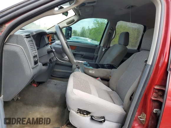 2006 Dodge 3500 SLT z VIN 3D7LX38C36G126808, wystawiony jako Copart lot #55841385 z przebiegiem 384 279 mil mil oraz Czysty tytuł • Clean title. Historia ofert i sprzedaży dostępna na DreamBid. Obrazek 7.