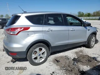 2013 Ford Escape SE z VIN 1FMCU9G99DUD01337, wystawiony jako Copart lot #55659235 z przebiegiem Nie podano mil oraz Czysty tytuł • Clean title. Historia ofert i sprzedaży dostępna na DreamBid. Obrazek 3.