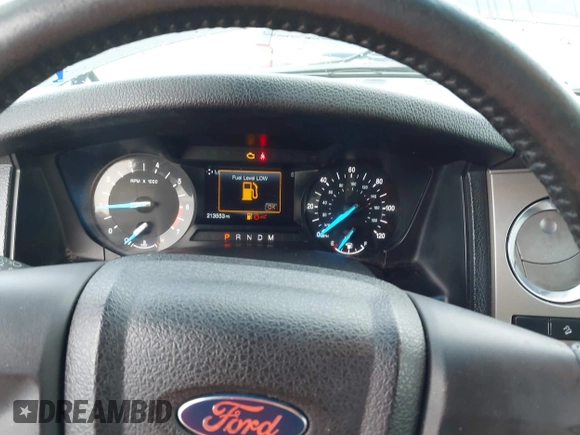 2015 Ford Expedition XLT with VIN 1FMJU1JT3FEF19154, listed as a IAAI auction lot 42355058 with 213,553 mi miles and . Bid and sale history available at DreamBid. Image 7.