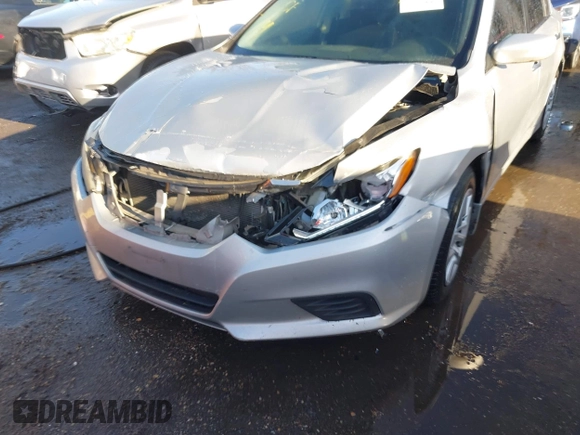 2017 Nissan Altima S with VIN 1N4AL3AP7HC197953, listed as a IAAI auction lot 41497726 with 173,517 mi miles and . Bid and sale history available at DreamBid. Image 6.