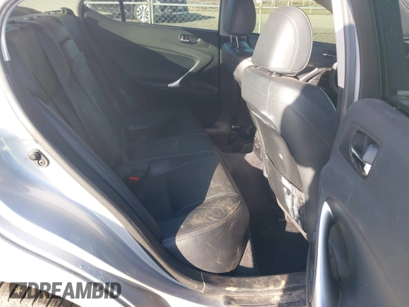 2012 Lexus IS 350 z VIN JTHCE5C2XC5002398, wystawiony jako IAAI lot #41924366 z przebiegiem 163 058 mil mil oraz . Historia ofert i sprzedaży dostępna na DreamBid. Obrazek 8.