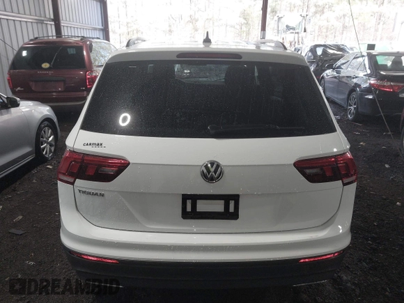 2021 Volkswagen Tiguan S z VIN 3VV1B7AX6MM081755, wystawiony jako IAAI lot #41864918 z przebiegiem 40 406 mil mil oraz . Historia ofert i sprzedaży dostępna na DreamBid. Obrazek 16.
