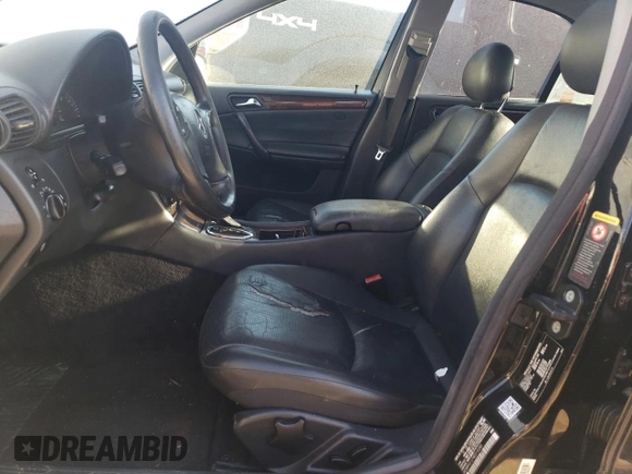2004 Mercedes-Benz C 240 с VIN WDBRF61J74E015280, выставлен на аукционе Copart как лот 42231125 с пробегом 196 521 миль миль и Списание • Salvage title. История ставок и продаж доступна на DreamBid. Изображение 7.