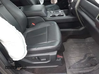 2021 Ford Expedition XLT с VIN 1FMJU1JT3MEA38883, выставлен на аукционе IAAI как лот 42106529 с пробегом 66 222 миль миль и . История ставок и продаж доступна на DreamBid. Изображение 5.