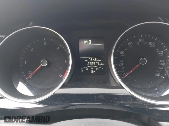 2015 Volkswagen Jetta SE с VIN 3VWLA7AJ7FM218630, выставлен на аукционе IAAI как лот 41621751 с пробегом 236 575 миль миль и . История ставок и продаж доступна на DreamBid. Изображение 7.