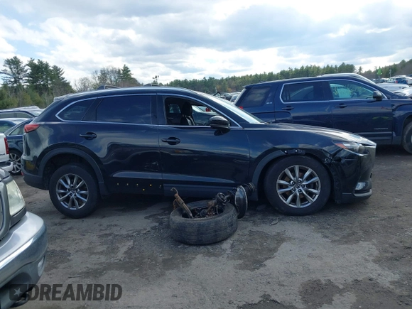 2018 Mazda CX-9 Touring with VIN JM3TCBCY0J0205750, listed as a IAAI auction lot 41857575 with 72,384 mi miles. Bid and sale history available at carsss.com. Image 13.