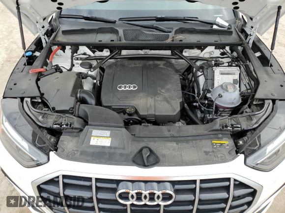 2024 Audi Q5 Premium with VIN WA1ABAFY6R2042301, listed as a Copart auction lot 43386775 with 18,973 mi miles and Salvage title. Bid and sale history available at DreamBid. Image 12.