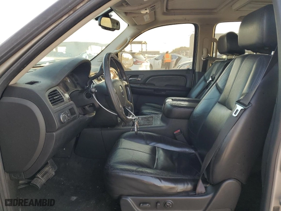 2007 GMC Yukon Denali with VIN 1GKFK63867J293789, listed as a Copart auction lot 75705004 with 0 mi miles and Salvage Title. Bid and sale history available at carsss.com. Image 7.