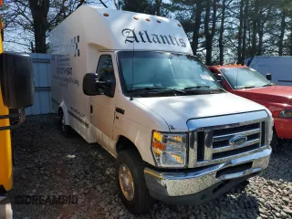 2012 Ford Econoline Commercial with VIN 1FDSE3FL4CDB21653, listed as a Copart auction lot 51218075 with 229,075 mi miles and Salvage Title. Bid and sale history available at carsss.com. Image 4.