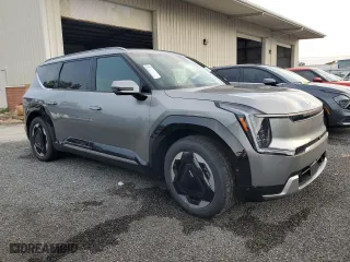 2024 Kia EV9 Land with VIN KNDADFS55R6034918, listed as a Copart auction lot 80997224 with 0 mi miles and Salvage Title. Bid and sale history available at carsss.com. Image 4.