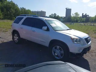 2008 GMC Acadia SLT2 with VIN 1GKER33738J151267, listed as a IAAI auction lot 41380788 with 205,806 mi miles. Bid and sale history available at carsss.com. Image 1.
