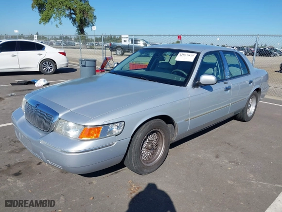 2001 Mercury Grand Marquis LS with VIN 2MEFM75W61X651798, listed as a IAAI auction lot 41867873 with 192,193 mi miles. Bid and sale history available at carsss.com. Image 17.