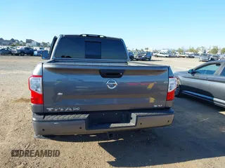 2020 Nissan Titan Platinum Reserve with VIN 1N6AA1EF8LN512582, listed as a IAAI auction lot 42236611 with 18,375 mi miles and . Bid and sale history available at DreamBid. Image 16.