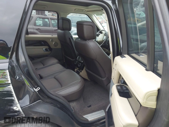 2018 Land Rover Range Rover HSE with VIN SALGS2SVXJA508526, listed as a IAAI auction lot 41511879 with 65,823 mi miles and . Bid and sale history available at DreamBid. Image 8.