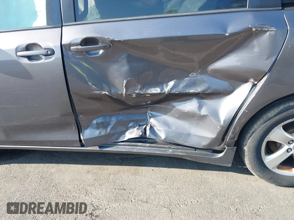 2014 Toyota Sienna LE AAS with VIN 5TDKK3DC5ES483532, listed as a IAAI auction lot 41905911 with 122,392 mi miles and . Bid and sale history available at DreamBid. Image 6.