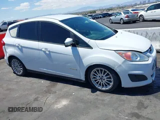2013 Ford C-Max SE with VIN 1FADP5AU9DL556619, listed as a IAAI auction lot 42140929 with 254,722 mi miles. Bid and sale history available at carsss.com. Image 12.