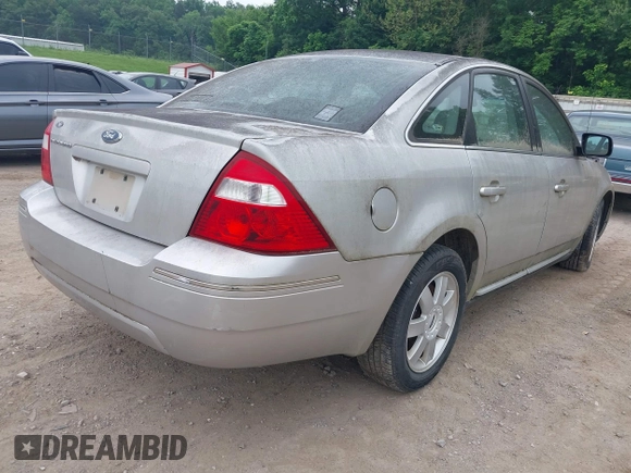 2006 Ford Five Hundred SE с VIN 1FAFP23106G160133, выставлен на аукционе IAAI как лот 42284758 с пробегом 216 810 миль миль и . История ставок и продаж доступна на DreamBid. Изображение 4.