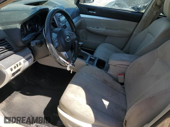 2010 Subaru Outback Premium z VIN 4S4BRCGC5A1350179, wystawiony jako Copart lot #60934514 z przebiegiem 262 757 mil mil oraz Szkoda całkowita • Salvage title. Historia ofert i sprzedaży dostępna na DreamBid. Obrazek 7.
