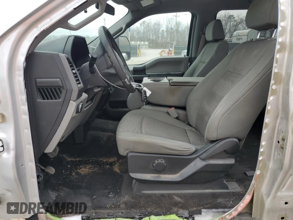 2018 Ford Super Duty F-250 SRW XL with VIN 1FT7W2B69JEC55051, listed as a Copart auction lot 44015115 with 73,111 mi miles and Salvage Title. Bid and sale history available at carsss.com. Image 7.