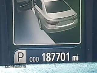 2015 Toyota Camry XLE z VIN 4T1BF1FK6FU908049, wystawiony jako IAAI lot #41872880 z przebiegiem 187 701 mil mil oraz . Historia ofert i sprzedaży dostępna na DreamBid. Obrazek 16.
