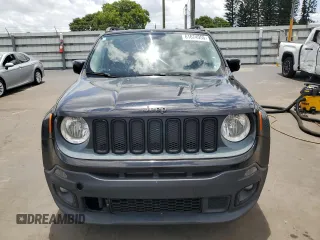 2017 Jeep Renegade Latitude z VIN ZACCJABB1HPF11687, wystawiony jako Copart lot #61674955 z przebiegiem 155 295 mil mil oraz Czysty tytuł • Clean title. Historia ofert i sprzedaży dostępna na DreamBid. Obrazek 5.