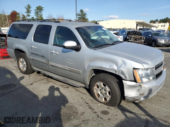 2013 Chevrolet Suburban LS with VIN 1GNSKHE76DR182853, listed as a Copart auction lot 77816574 with 232,842 mi miles and Clean Title. Bid and sale history available at carsss.com. Image 4.